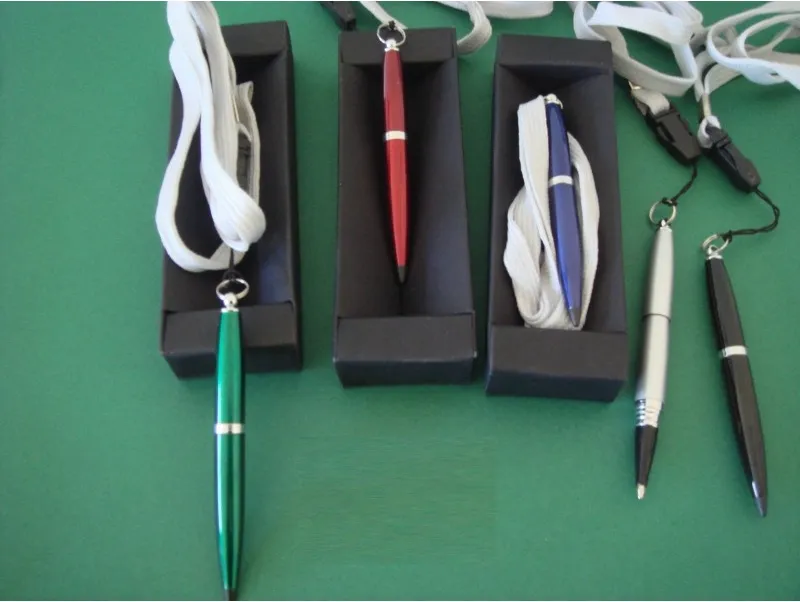 BOLÍGRAFO MINI COLGANTE PDA